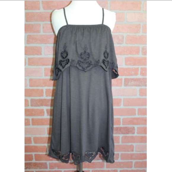 TOPSHOP Charcoal Eyelet Off the Shoulder Dress - Picture 1 of 5